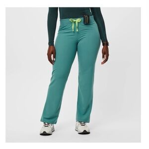 Figs Women's Livingston scrub pants - Cactus